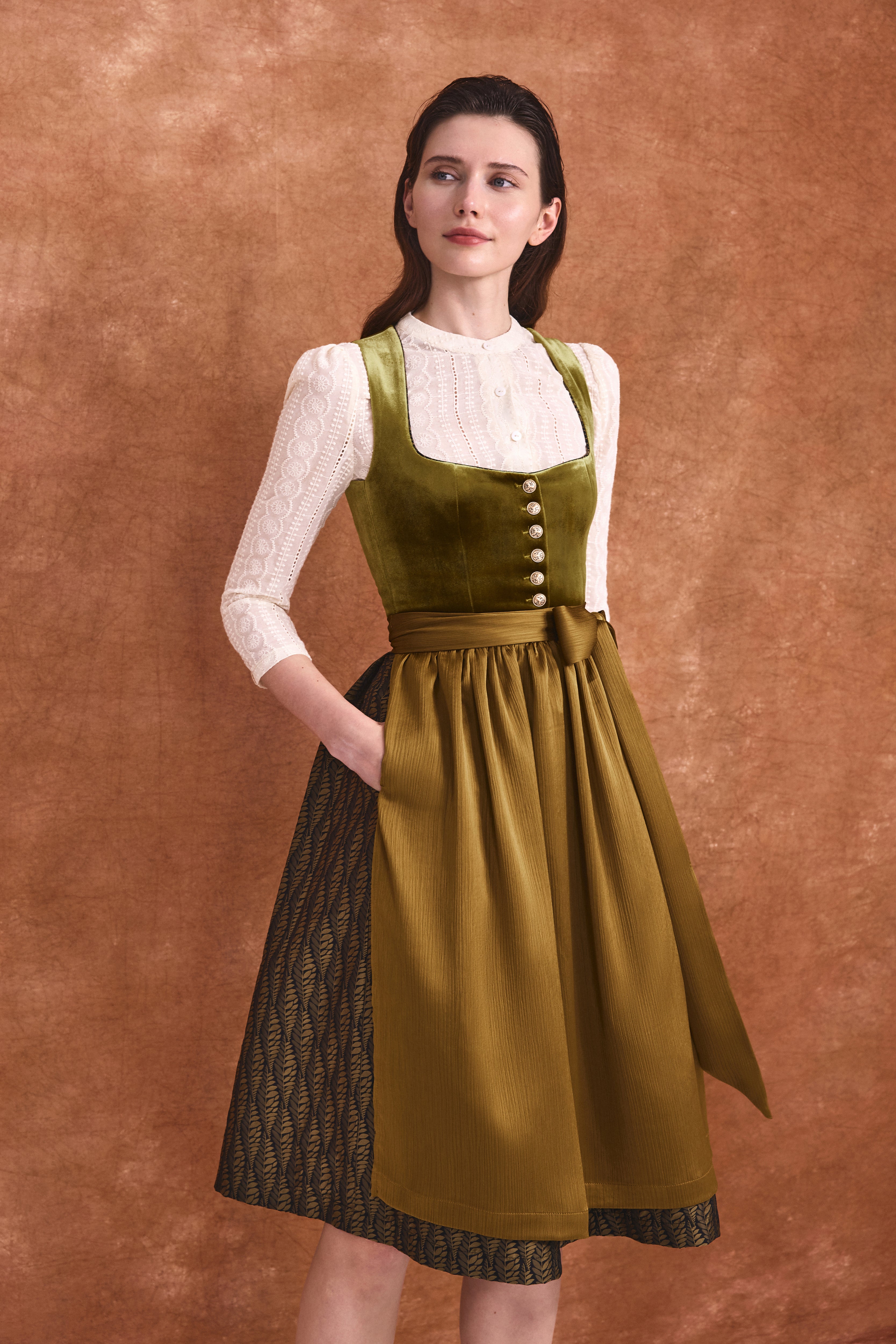 Dirndl Nellie