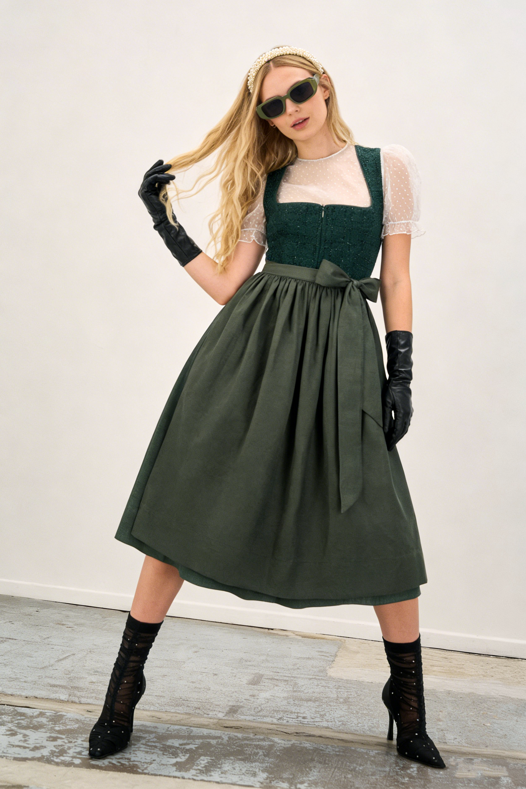 Dirndl Nellie
