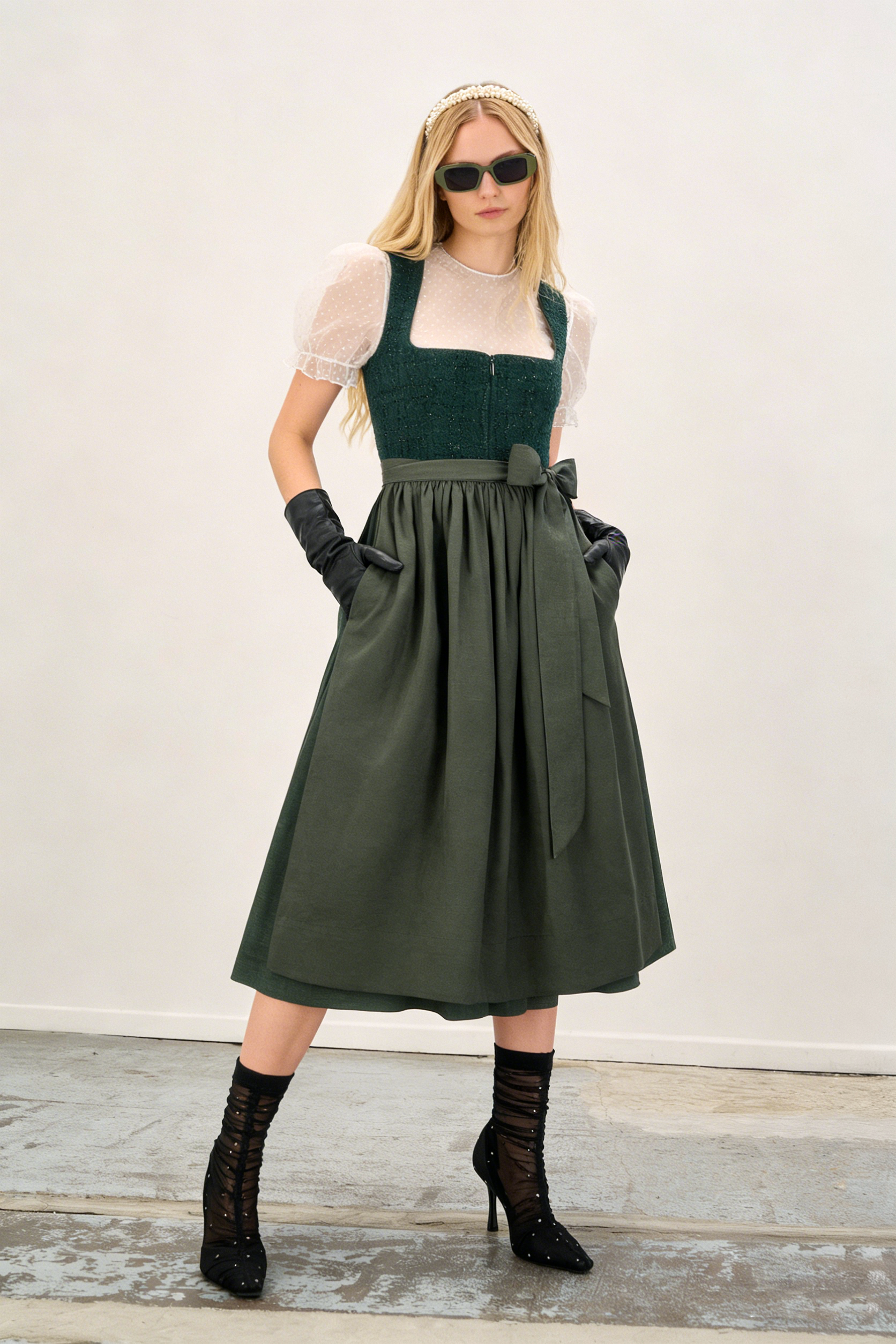 Dirndl Nellie